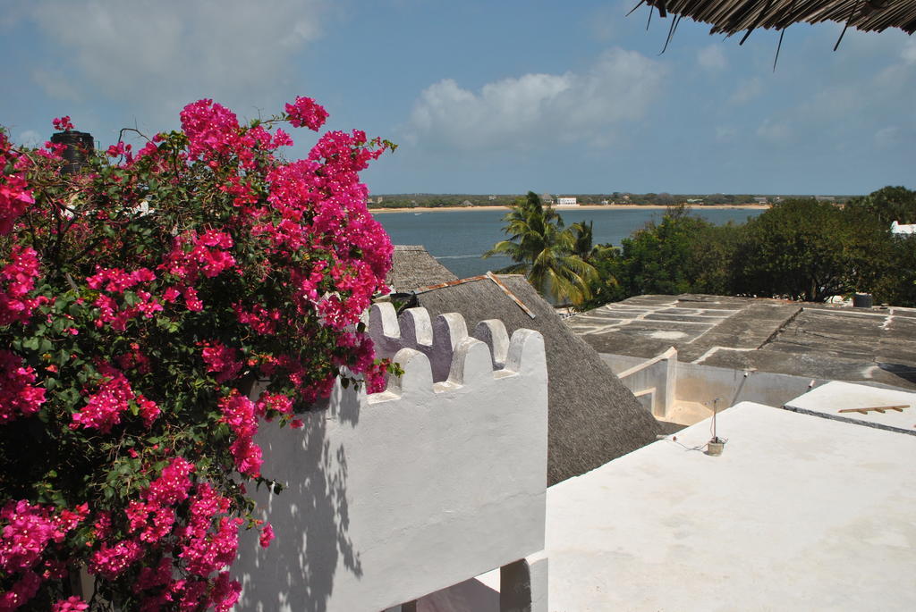 Shella White House Bed & Breakfast Lamu Luaran gambar